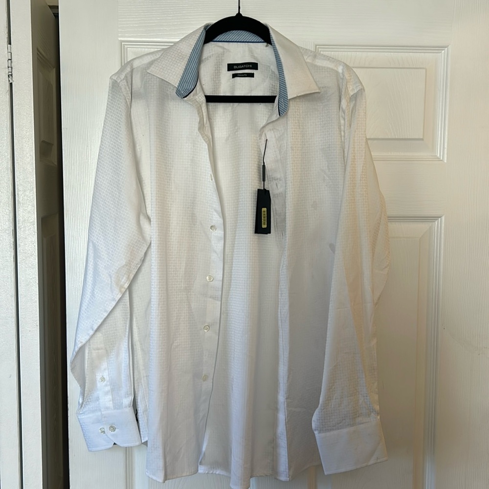 NEW- NEVER WORN- Bugatchi button up
